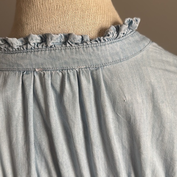 Rails - SHAWNA SMOCKED WAIST CHAMBRAY MINIDRESS IN LIGHT VINTAGE - Medium - Picture 8 of 11